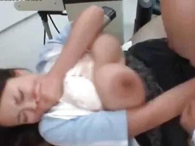 കടപ്പുറത്ത് തിരക്കുള്ള കാമുകിയുമായി ലൈംഗികബന്ധം