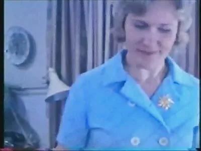 ലാറ്റിന ഒരു ഡീപ് ബ്ലോ ജോബ് POV എടുക്കുന്നു