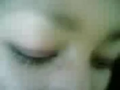 കണ്ണിൽ കംഷോട്ട് കൊണ്ട് ഭാര്യയുടെ മുഖം!!