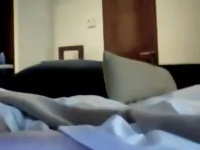 കാട്ടിലെ നല്ല ഹാൻഡ്ജോബ് ആക്ഷൻ