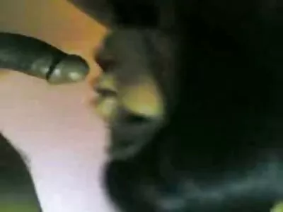 വീഡിയോയിൽ അനീലയും വാൽഡെമറും
